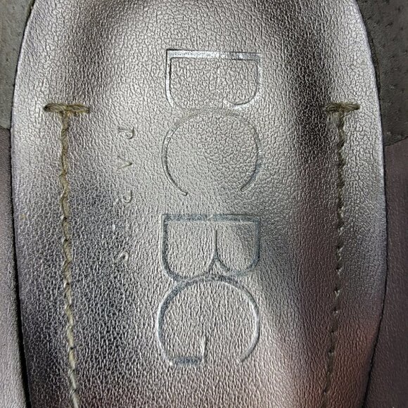 BCBG Paris Black Stilleto Women's 7 Slip On Glossy Shiny Pantented High Heels - Picture 6 of 8